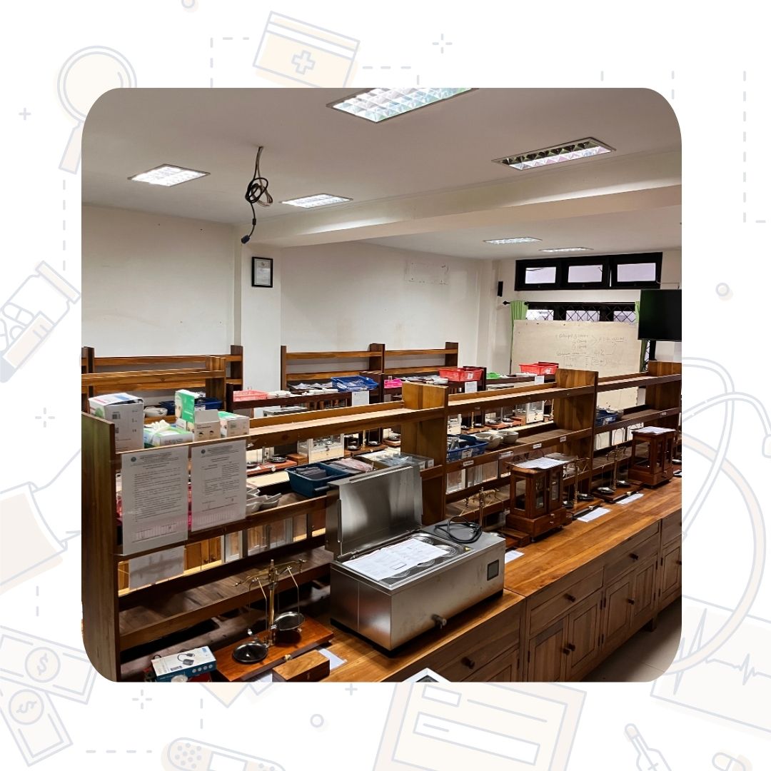 Laboratorium Layanan Penunjang Farmasi Klinis dan Komunitas